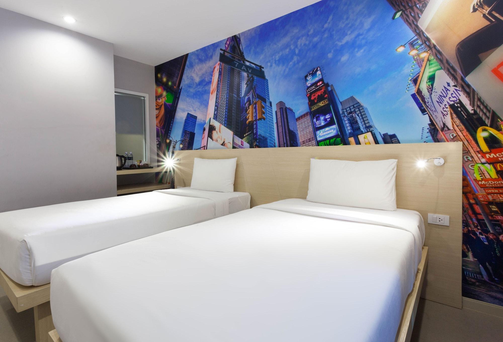 The Aim Patong Hotel Exterior photo